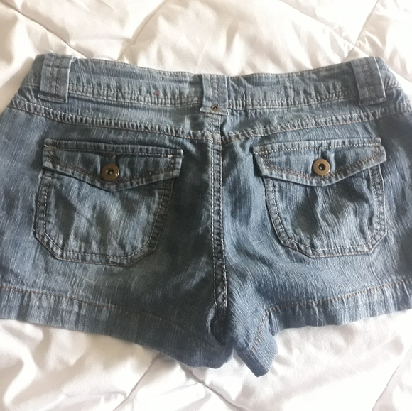 Jean shorts - Picture 4 of 4